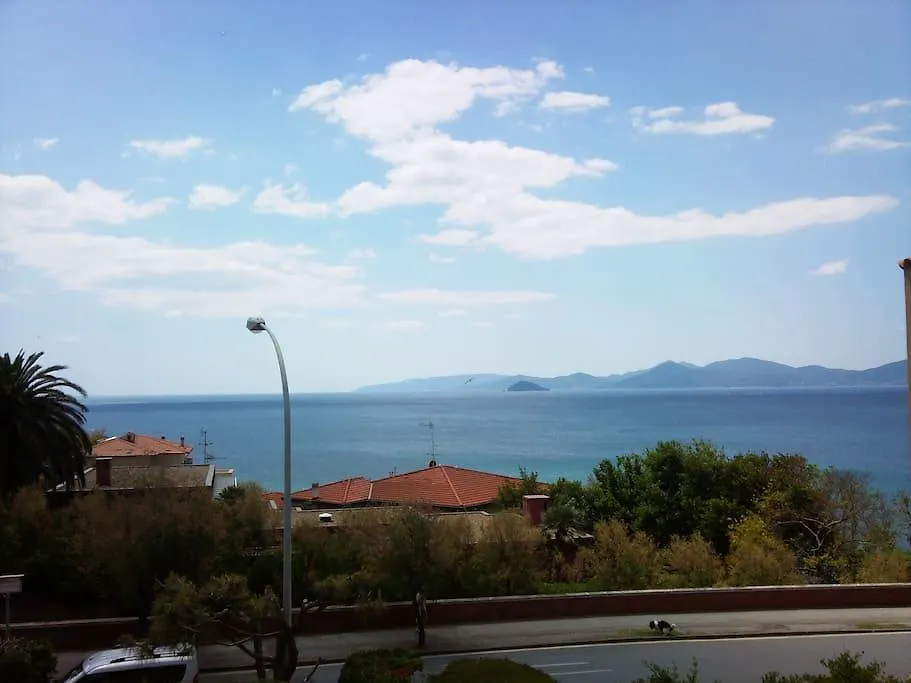 Al Canaletto Apartment Piombino Homestay